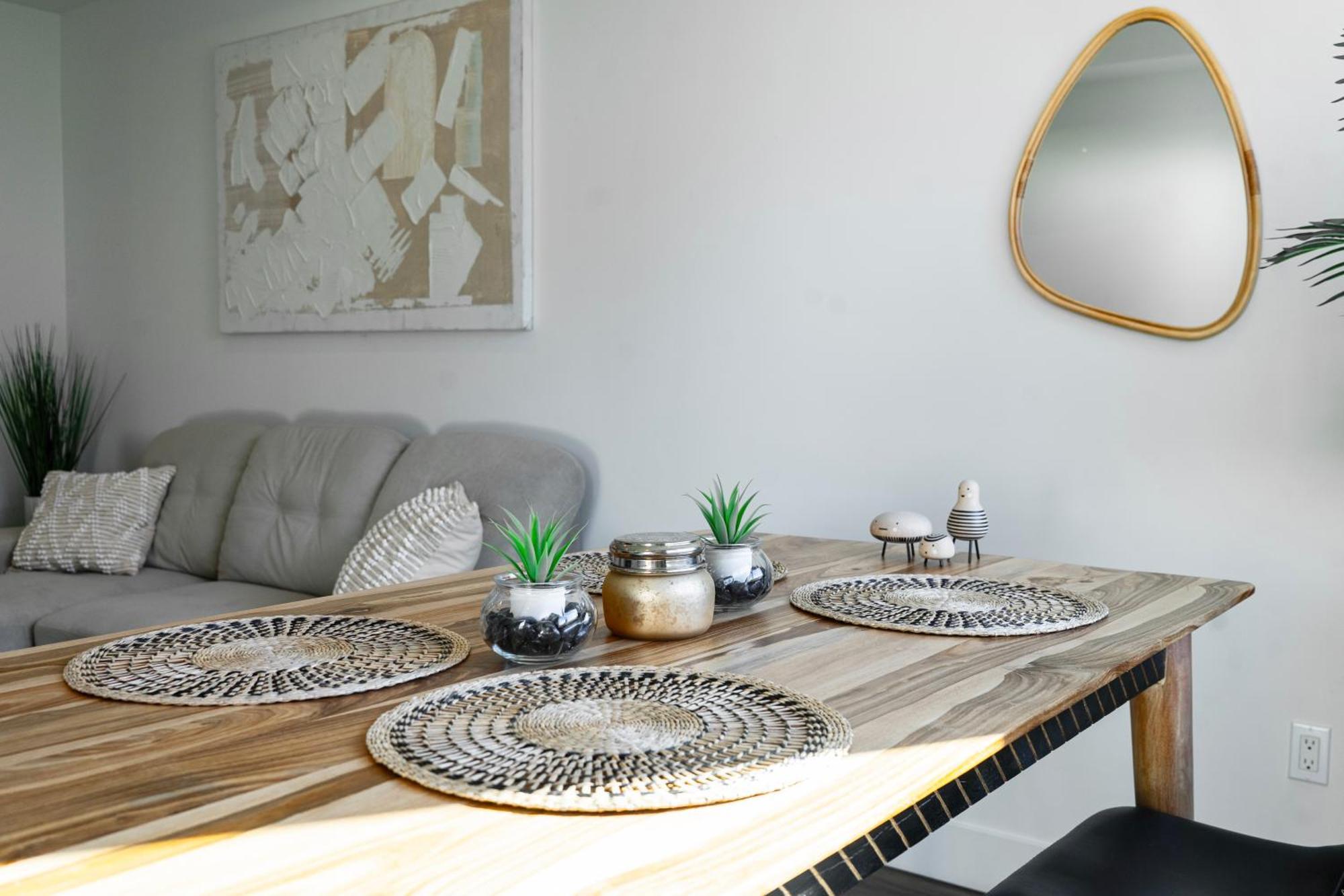 Hollywood 1 Bed With Free Parking On Sunset Blvd