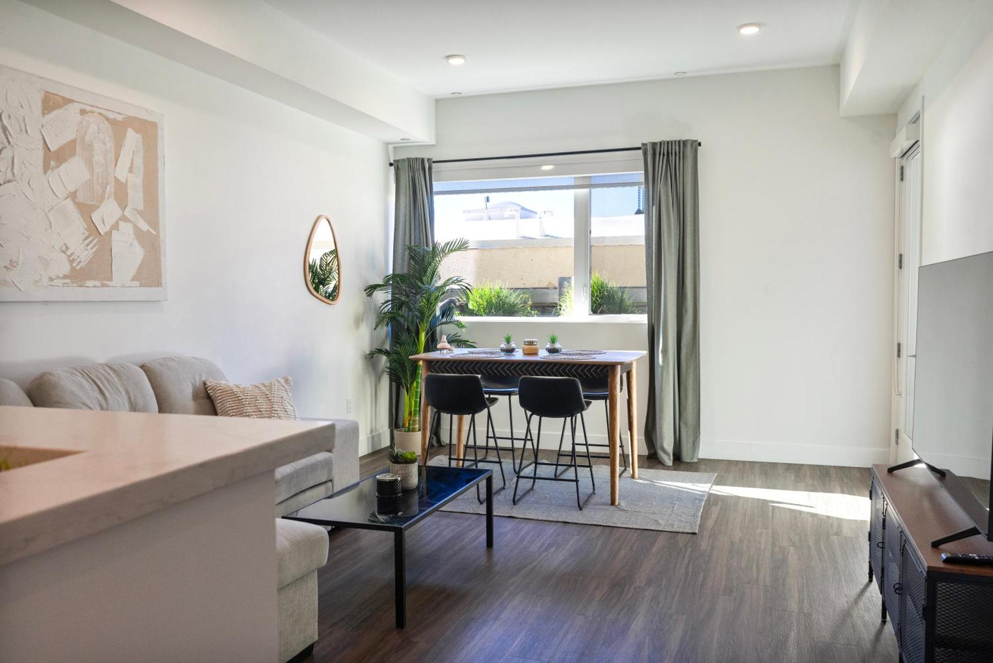 Apartment Hollywood 1 Bed With Free Parking On Sunset Blvd Los Angeles